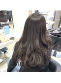 人気沸騰!ダークグレージュ