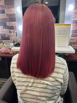 ヘアー リードレス(hair Re:dress) ピンクロングモテ愛されスタイル10代ツヤ髪ハイトーン