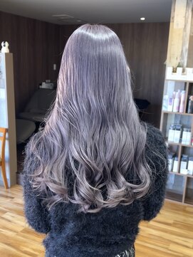 ファヴォリヘアー(favori hair) ラベンダー/ブリーチカラー/ロング