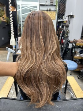 クロムス(clomus) 【clomus】ベージュハイライトカラー