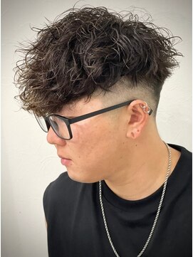 ヒロギンザ 六本木店(HIRO GINZA) スペインカールスパイラルバーバーフェード港区/六本木