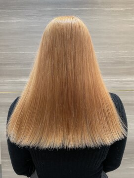 ラビス クローバー(Lovis clover) 小顔に見せるヘア ワンレン