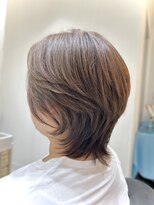 エリカ 美容室&nbsp;襟足長めのウルフショート