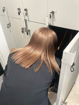 ロマリア 渋谷 渋谷宮益坂(Lomalia) 【Lomalia渋谷】似合わせカットメルティカラーフェミニンロング