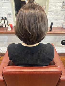 エピバイアニー(epi by annie) アッシュブラウン