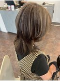 レイヤーカット ウルフカット ベージュ 顔周りカット アッシュ