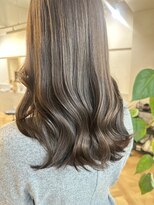 インビテーション(invitation) 柔らかグレージュ