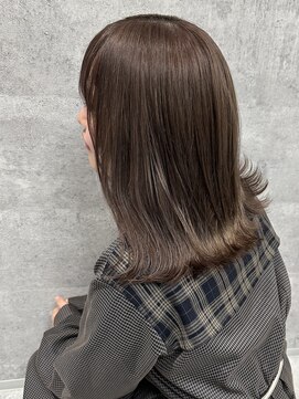 ルイス(L'wis) ミルクティーグレージュ学割U24ケアブリーチ渋谷10代20代30代