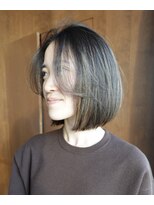 ビュートリアム 七里ヶ浜(BEAUTRIUM)&nbsp;ハイライトブリーチで作る外国人のようなミディアムロブ