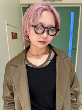 リリック(LYLICK) ライトピンクカラー