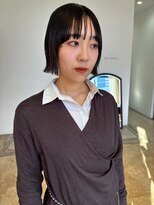 ヘアーアイストゥーレ(HAIR ICI TRE)&nbsp;ボブマッシュバングストレートパーマぷつっとボブ　担当桜桃