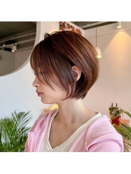 ブロン(BLANC)の写真/骨格や髪質に合わせた似合わせショート。大人女性の魅力を引き出します。