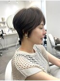 大人かわいい短めのマッシュショート！