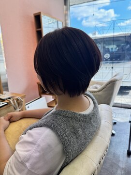 トップヘアー 西古松店(TOP HAIR) 丸み大人ショート