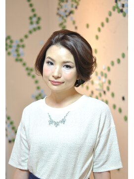 スクレ(sucree) 上品ツヤボブ