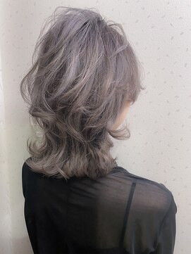 アルク(A.R.K) ウルフスタイル&パールグレージュ