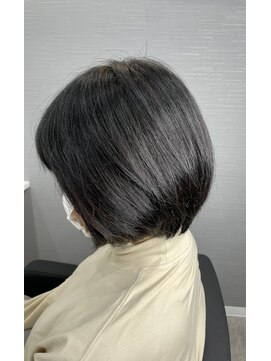 ラーク(LUXU) 【LUXU】艶ショート