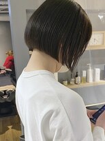 コフィー バイ メルト 吉祥寺(cofy by melt)&nbsp;【三ツ井】ぱつんと切りっぱなしボブ グレージュカラー 前下がり