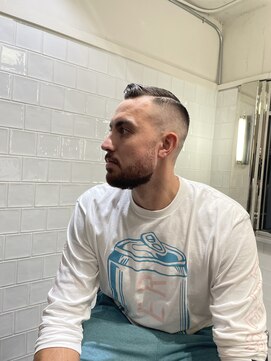 メリケンバーバーショップ フクオカ(MERICAN BARBERSHOP FUK) 波巻きハイライトマッシュパーマウルフフェード4