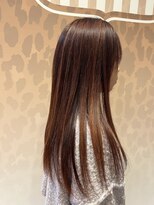 ディルガ ワッセ店(DILGA)&nbsp;レッドグレイカラー