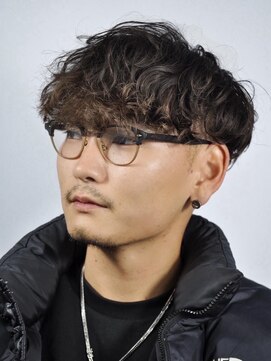 ヒロギンザプレミアムバーバースパ パレスホテル店(HIRO GINZA) ヒロ銀座/理容室/床屋/メンズカット/パーマ/メンズ特化