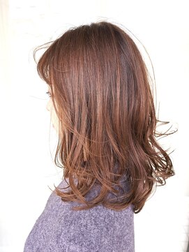 ヘアヌーダ ショートボブ、髪質改善、白髪ぼかし、キッズカット、カット