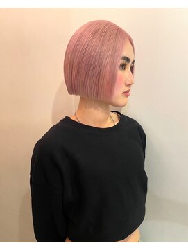 ルーム(Loom.) ペールピンク切りっぱなしミニボブ