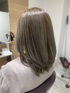 アイズ(Aizu) 【Aizu 政次】透明感アッシュベージュ