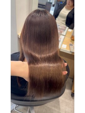 アヴァンス 京橋店(AVANCE) 艶髪に♪髪質改善ストレート