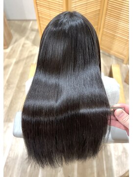 ミニマル(MINIMAL) 極上ツヤ髪ストレート＋美髪トリートメント＋カット