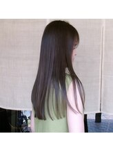 イニ 姉小路(ini) 20~40代人気No.1！ツヤ髪ストレート