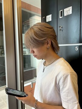 インク サカエ(inq sakae) ブリーチ/ハイブリーチカラー/メンズカット/ハイトーン/ブロンド