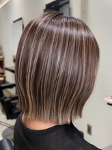 フリック 京都河原町店(FLICK)&nbsp;★40代50代/白髪ぼかしハイライト/シャドールーツ/ヘイリーボブ
