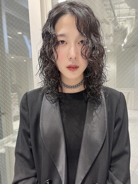 ニューヨークニューヨーク 三宮駅前店(NYNY) ウルフパーマスタイル