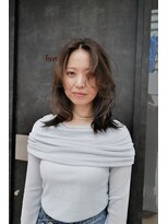 フェイバリットガーデン(favorite garden)&nbsp;20代30代イメチェン小顔レイヤーオリーブグレージュ
