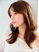 キネン バイ ツリー 宇都宮(kinen by tree)&nbsp;サイドから見せる艶ウェーブセミロングことりベージュ
