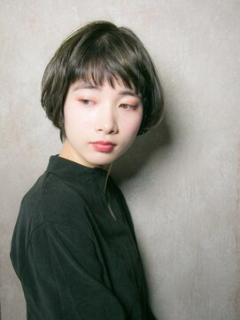 リリアン 青山(relian) ダークグレーショートで重すぎないスタイルに☆