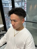 イーラ(era)&nbsp;黒髪×刈り上げ×ツイストスパイラルパーマ