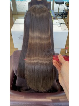 ブーム(BOOM) 美髪カラーでダメージ対策！［BOOM松崎］