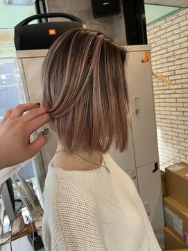 ラフ(LAFF) #バレイヤージュ#グレージュカラー#ボブウルフ#ココアベージュ