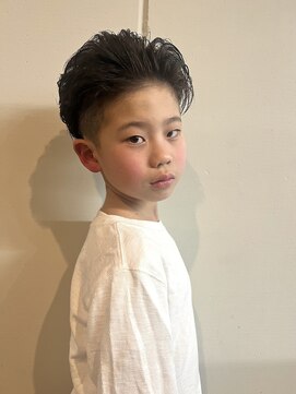 ルーツ ヘア デザイン(roots hair design) 西区新町美容室★roots★キッズカット★キッズパーマ