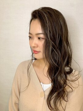 アクロ 梅田店(ACRO) コントラスト細めホワイトハイライト_kaori