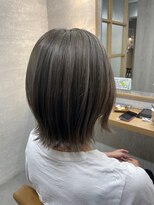 アレクサ 保谷(ALEXA)&nbsp;切りっぱなしボブ　ワンブリーチ　ダークグレージュ