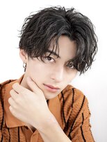 オーシャントーキョー 心斎橋(OCEAN TOKYO WEST)&nbsp;波巻きパーマツイストスパイラルパーマセンターパートウルフ