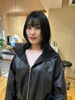 スムーク(smuk)&nbsp;【smuk/スムーク】顔まわりレイヤー/ウルフ/オリーブグレージュ