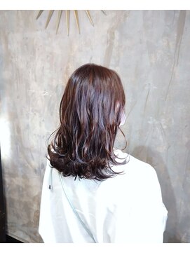 フルアヘッド(FULL A HEAD) ミディアムレイヤー外ハネ