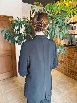 ノマド(nomad) ヘアアレンジ/ヘアセット/韓国ヘア/結婚式アレンジ