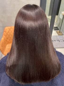 シャルムバイケンジ(Charm.by KENJE) 銀座髪質改善レイヤーカット白髪ぼかしハイライト縮毛矯正有楽町