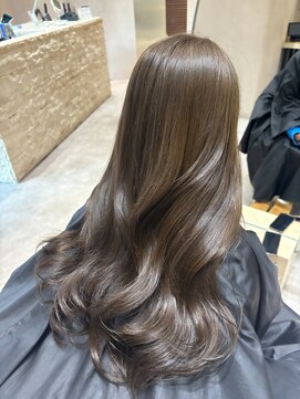 ジーナ 渋谷神南(Zina) オリーブベージュ/透明感カラー/艶カラー/韓国ヘア