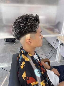 フロウ(flou) ハイライトパーマスキン